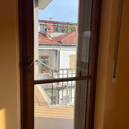 Boutique Attico In Centro Πανσιόν