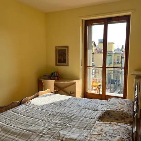 Boutique Attico In Centro Πανσιόν *