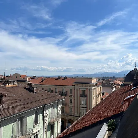 Boutique Attico In Centro Πανσιόν *