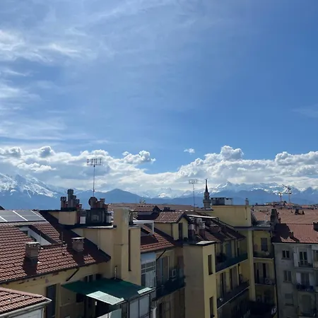 Πανσιόν Boutique Attico In Centro Κούνεο